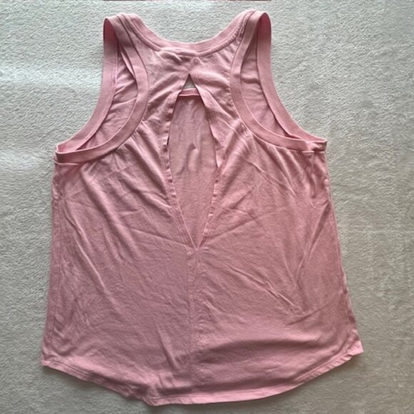 Pink Athletic Bundle of 2 Tanks-Pink and White- Size L - Picture 7 of 9